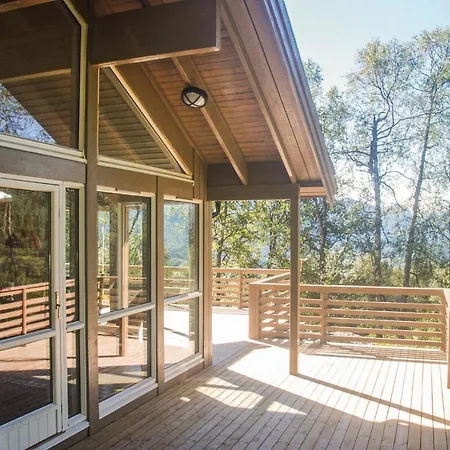 Stunning In With Sauna Feriehus *