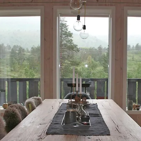 Lovely In With House A Mountain View Semesterbostad *
