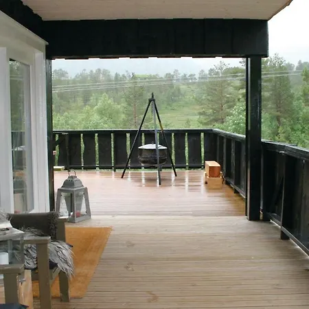 Semesterbostad Lovely In With House A Mountain View